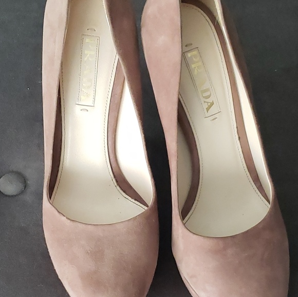 Pradeep pumps
